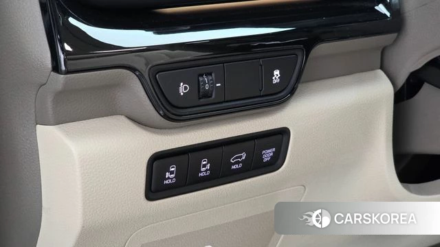 Kia The New Carnival 4th Generation 2025 Белый из Кореи, фото 6