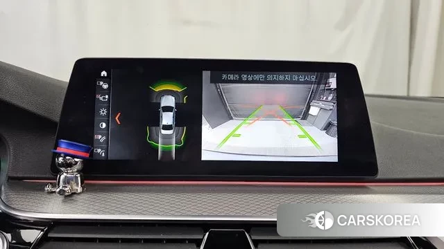 BMW 5 Series (G30) 2018 Светло-серебряный цвет из Кореи, фото 6