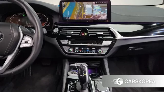 BMW 5 Series (G30) 2020 Серый из Кореи, фото 6