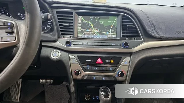 Hyundai Avante AD 2018 Белый из Кореи, фото 6