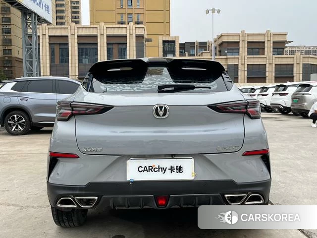 Chang'an UNI-T 2021 Серебристо-серый из Китая, фото 6