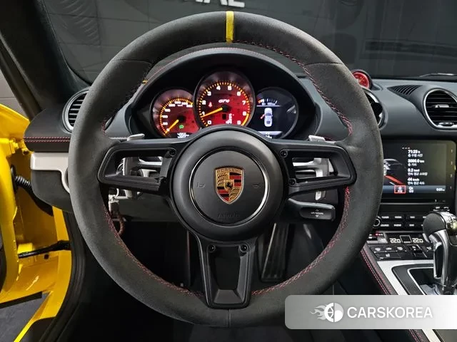 Porsche 718 Cayman 2023 Желтый из Кореи, фото 6