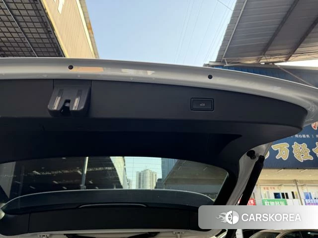 Volkswagen Tiguan L 2024 Белый из Китая, фото 6