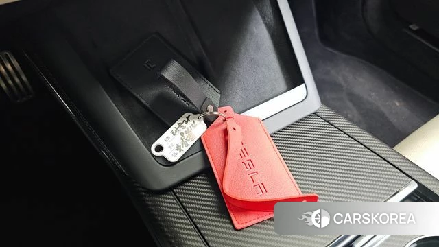 Tesla Model S 2023 Красный из Кореи, фото 6