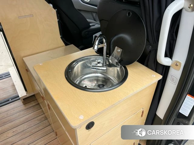 Hyundai Staria 2023 Серый из Кореи, фото 6