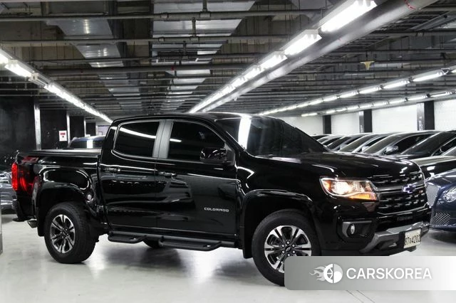 Chevrolet (GM Daewoo) Real New Colorado 2021 Черный из Кореи, фото 6