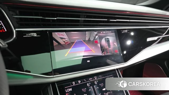 Audi Q8 (4M) 2023 Серый из Кореи, фото 6