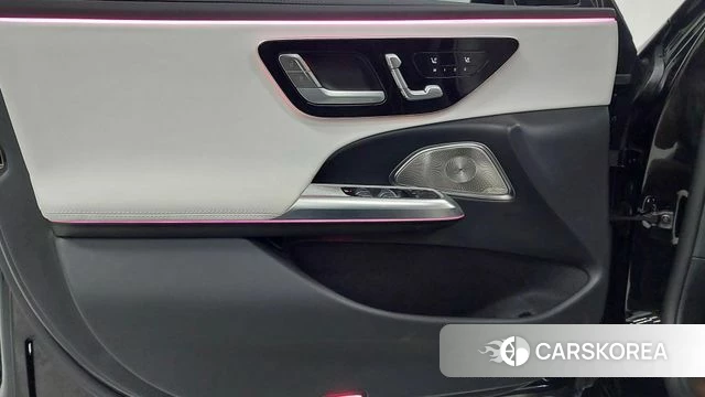 Mercedes-Benz E-Class W214 2025 Черный из Кореи, фото 6