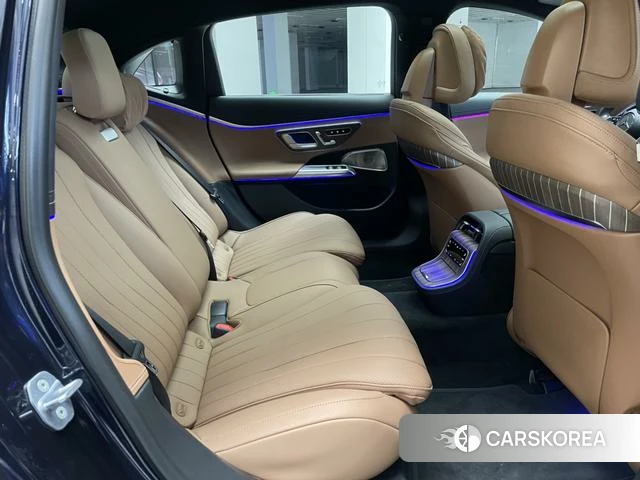 Mercedes-Benz E-class id 3920648 из Китая 6