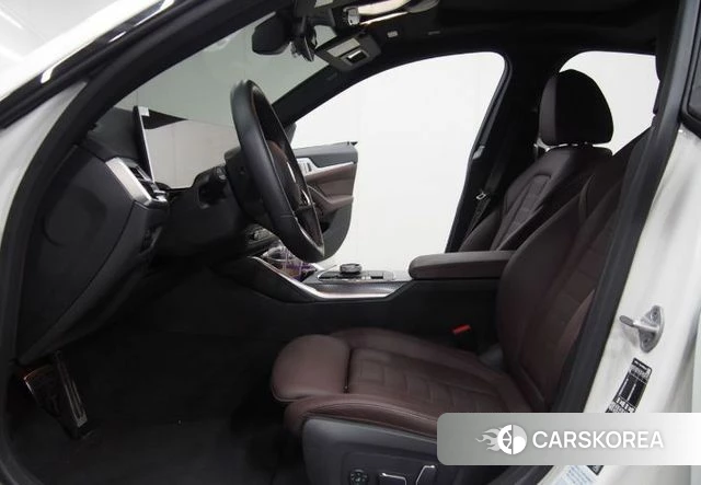 BMW i4 2025 Белый из Кореи, фото 6