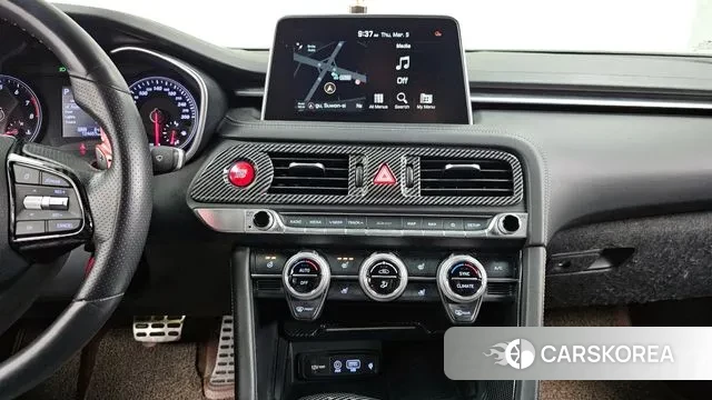 Genesis G70 2018 Черный из Кореи, фото 6