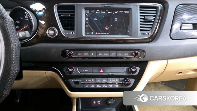 Kia The New Carnival 2019 Белый из Кореи, фото 6