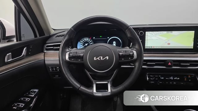 Kia K5 3rd generation 2022 Белый из Кореи, фото 6