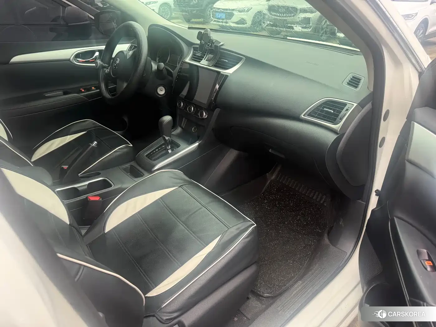 Nissan Sylphy 2025 Белый из Китая, фото 6
