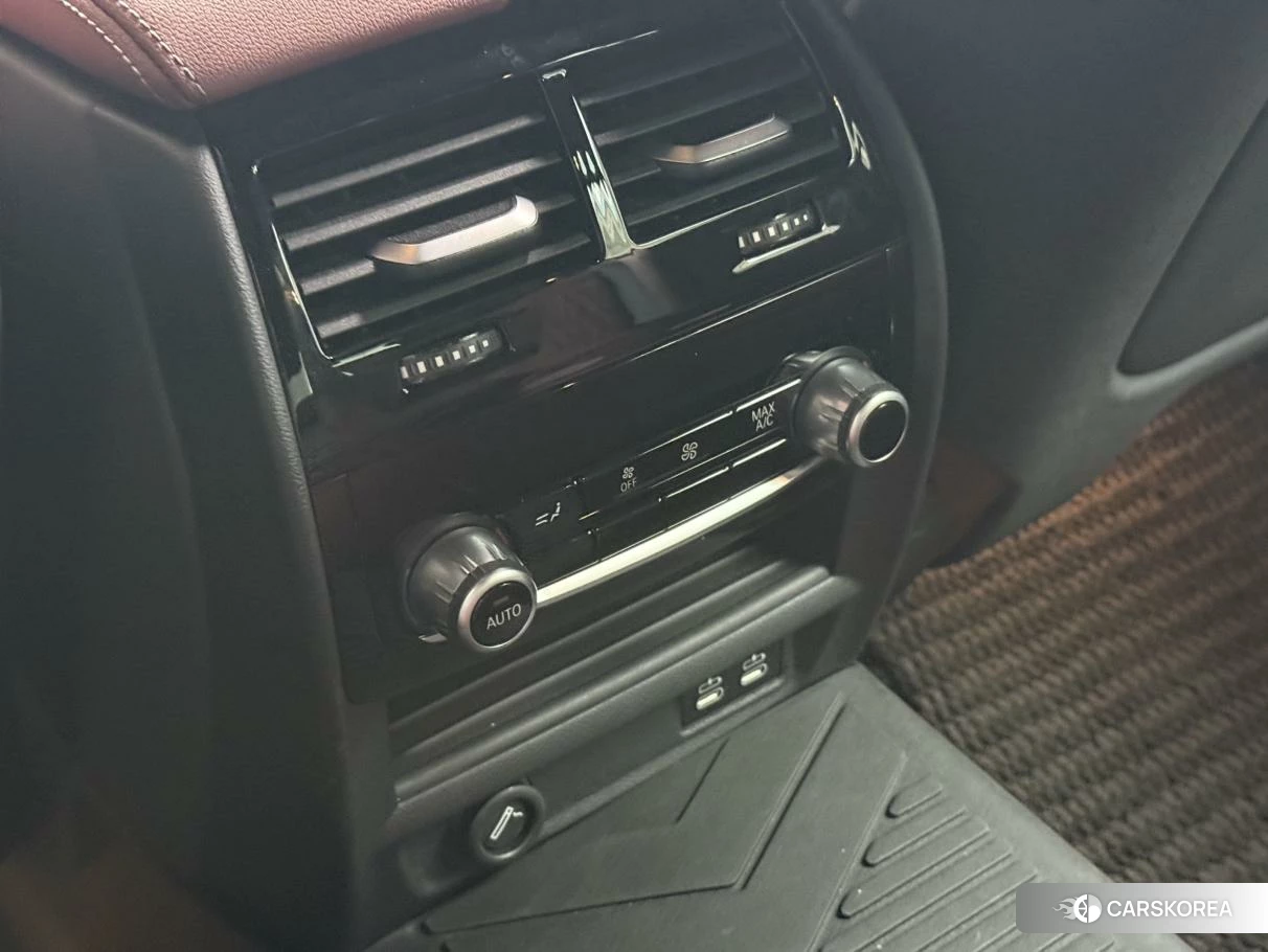 BMW 5 series 2023 Черный из Китая, фото 6