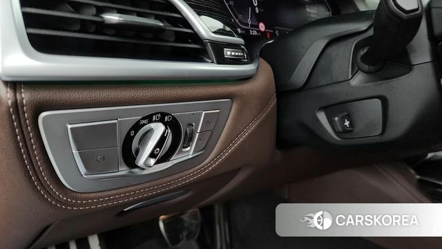 BMW 7 Series (G11) 2020 Черный из Кореи, фото 6