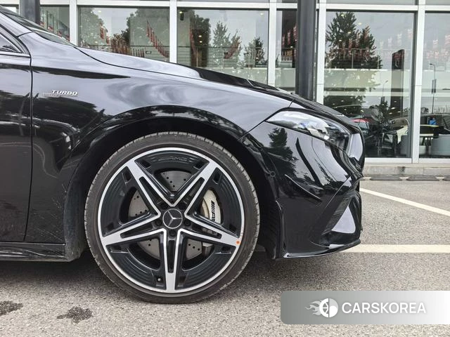 Mercedes-Benz Class A AMG 2025 Черный из Китая, фото 6