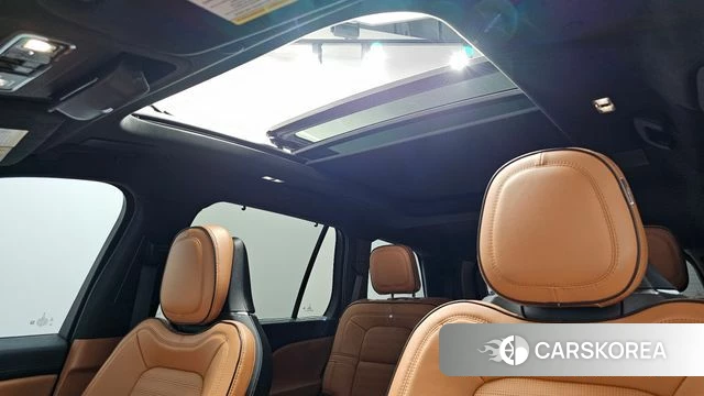 Lincoln Aviator 2nd generation 2021 Серый из Кореи, фото 6