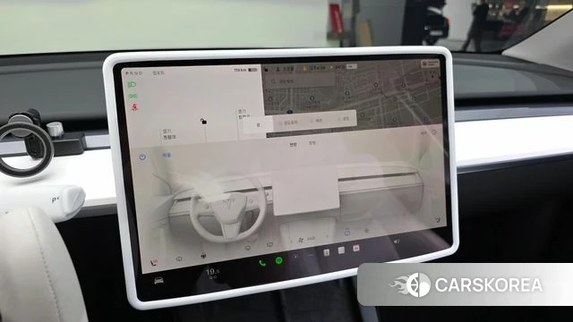 Tesla Model Y 2024 Черный из Кореи, фото 6