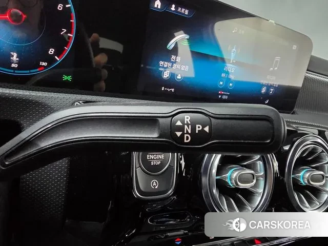 Mercedes-Benz A-Class W177 2021 Белый из Кореи, фото 6