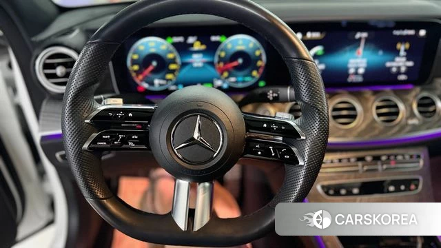 Mercedes-Benz E-Class W213 2022 Белый из Кореи, фото 6