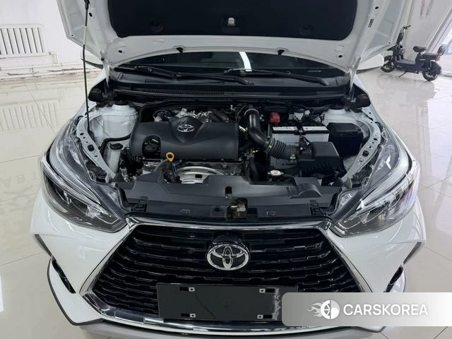 Toyota YARIS L Zhixuan 2023 Белый из Китая, фото 6