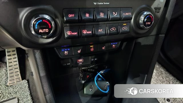 Kia Sportage The Bold 2019 Черный из Кореи, фото 6