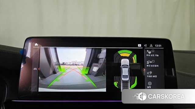 BMW 5 Series (G30) 2023 Белый из Кореи, фото 6