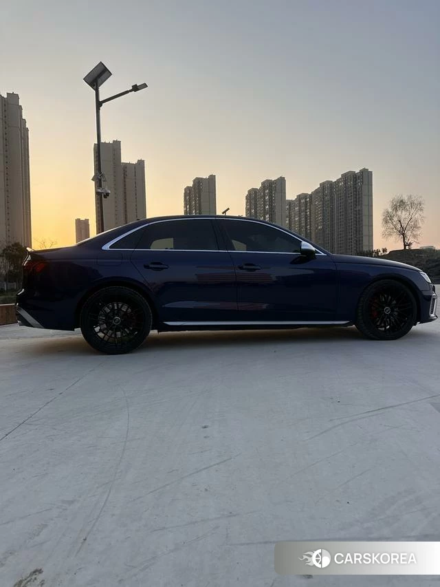 Audi S4 2022 Синий из Китая, фото 6