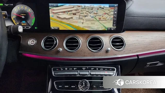 Mercedes-Benz E-Class W213 2019 Серый из Кореи, фото 6