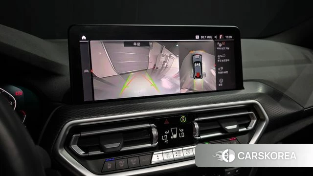 BMW X4 (G02) 2023 Светло-серебряный цвет из Кореи, фото 6