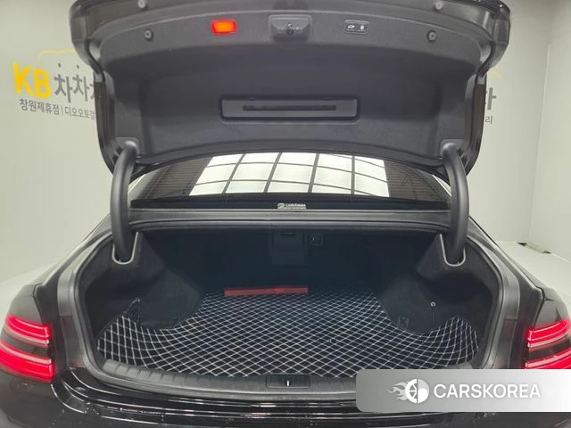 Genesis G80 (RG3) 2025 Черный из Кореи, фото 6