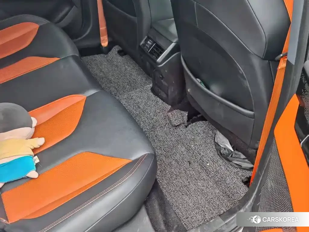 Chang'an UNI-V 2023 Белый из Китая, фото 6