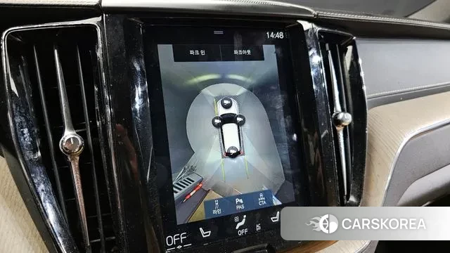 Volvo XC60 second Generation 2018 Белый из Кореи, фото 6