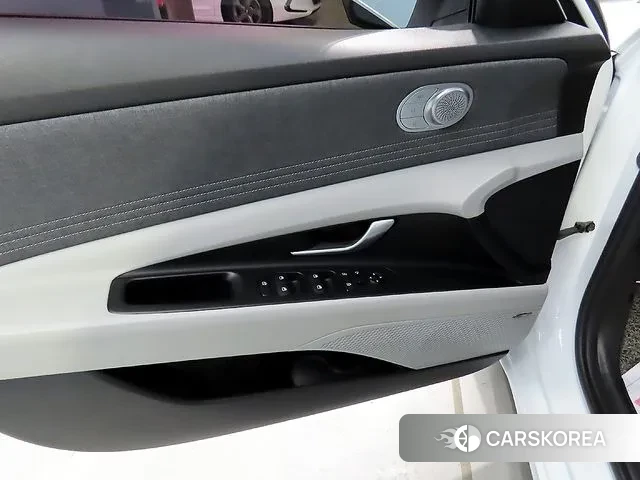 Hyundai Avante (CN7) 2021 Белый из Кореи, фото 6