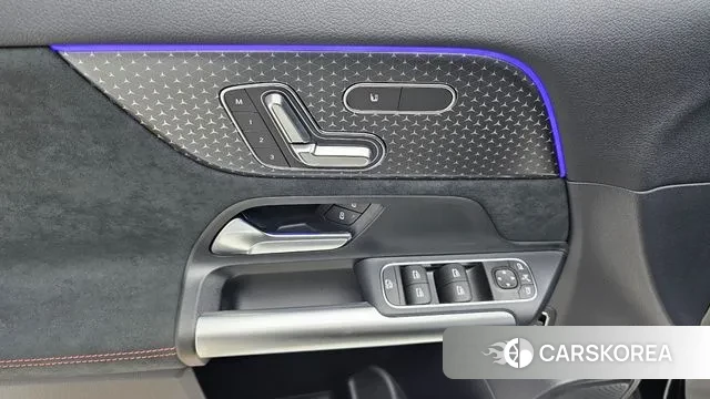 Mercedes-Benz GLA - Class H247 2025 Черный из Кореи, фото 6