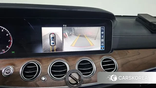 Mercedes-Benz E-Class W213 2018 Белый из Кореи, фото 6