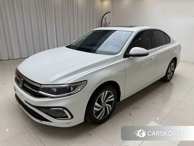 Volkswagen Bora 2022 Белый из Китая, фото 6