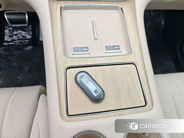 AITO Ask the world M8 2026 Синий из Китая, фото 6