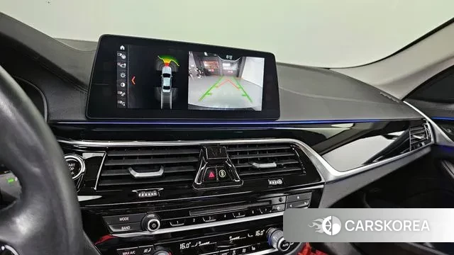 BMW 5 Series (G30) 2018 Черный из Кореи, фото 6