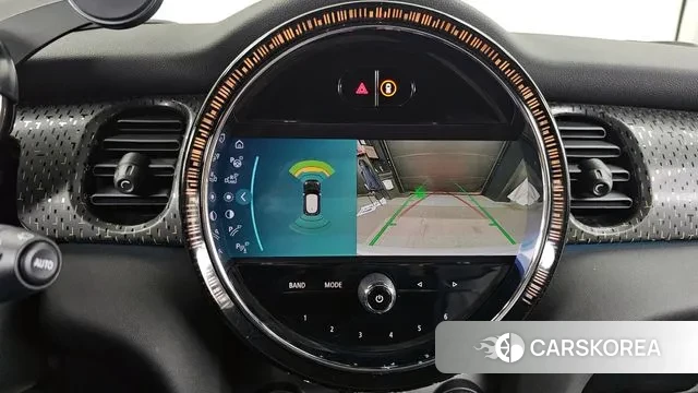 Mini Cooper Electric 2022 Серебряный из Кореи, фото 6