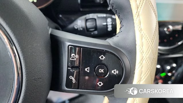 Mini Cooper Clubman 2023 Черный из Кореи, фото 6