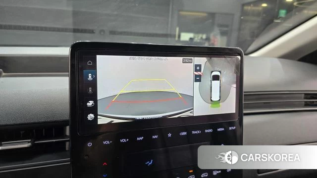Hyundai Staria 2023 Белый из Кореи, фото 6