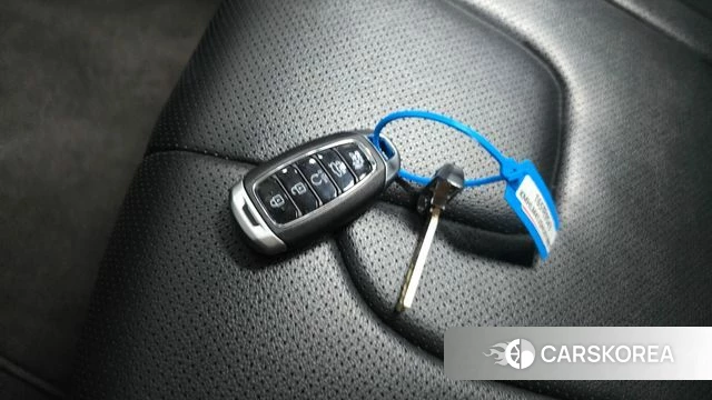Hyundai Avante Hybrid (CN7) 2021 Белый из Кореи, фото 6