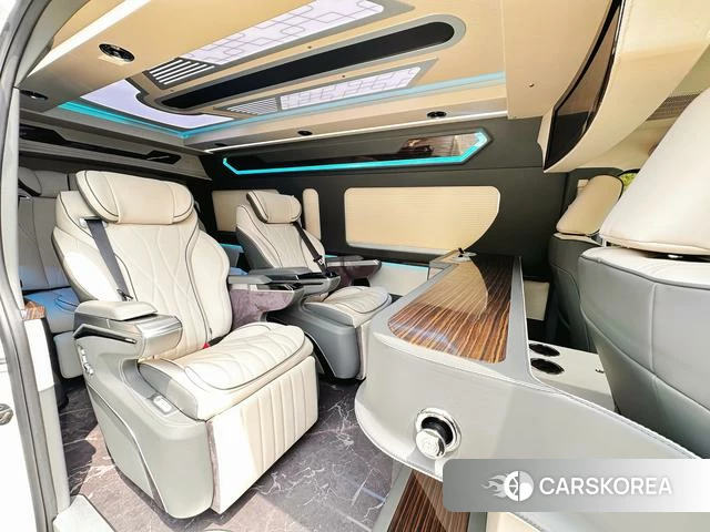 Toyota Hiace 2025 Белый из Китая, фото 6