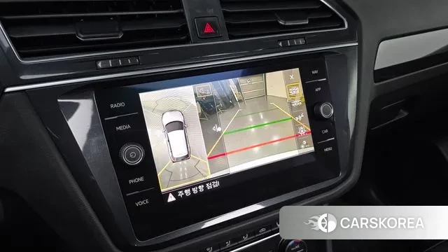 Volkswagen Tiguan second Generation 2020 Белый из Кореи, фото 6