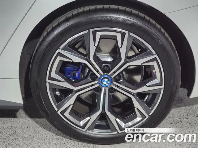 BMW i4 id 2693285 из Кореи 6