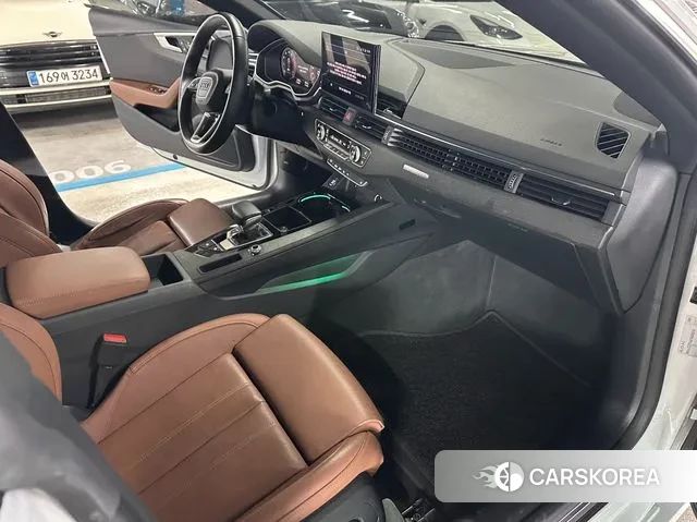 Audi A5 (F5) 2022 Белый из Кореи, фото 6