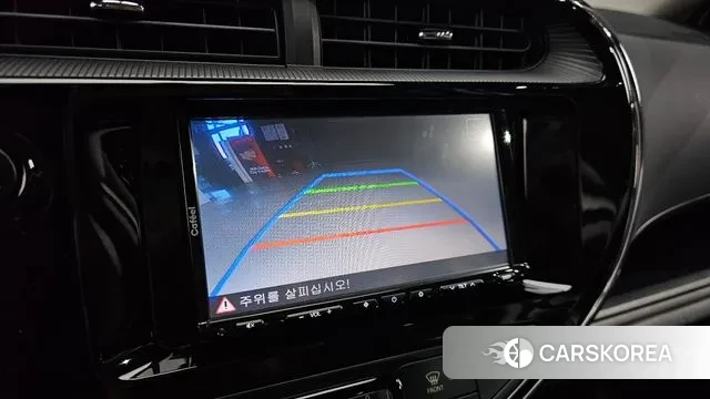 Toyota Prius C 2018 Белый из Кореи, фото 6