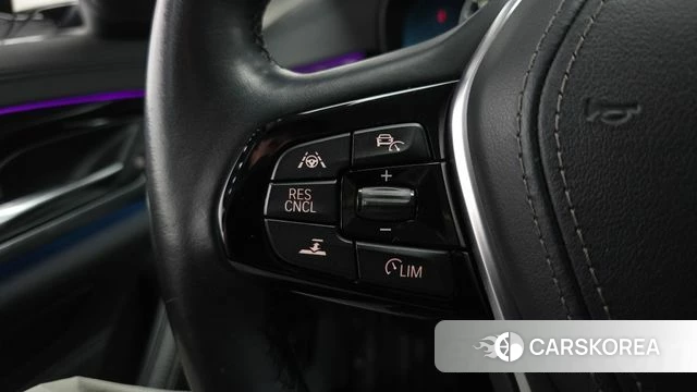 BMW 5 Series (G30) 2019 Белый из Кореи, фото 6